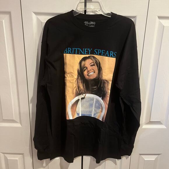 Britney Spears Baby One More Time Album Poster Graphic Tee Black 1X NWOT - Picture 1 of 5